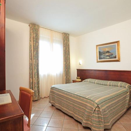 Tris Hotel Орбетелло Екстер'єр фото