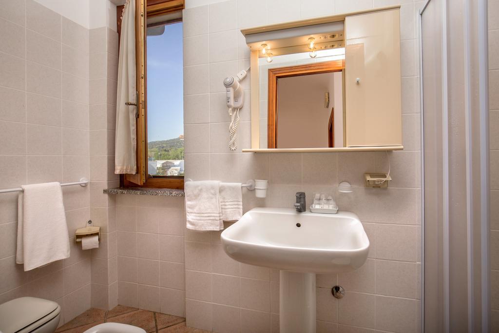 Tris Hotel Орбетелло Екстер'єр фото
